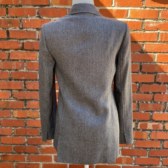 ❌SOLD❌ ✨NWT QMack Grey Combo Blazer. 2 Buttons and 2 Outer Pockets. Size Small. - Picture 5 of 11